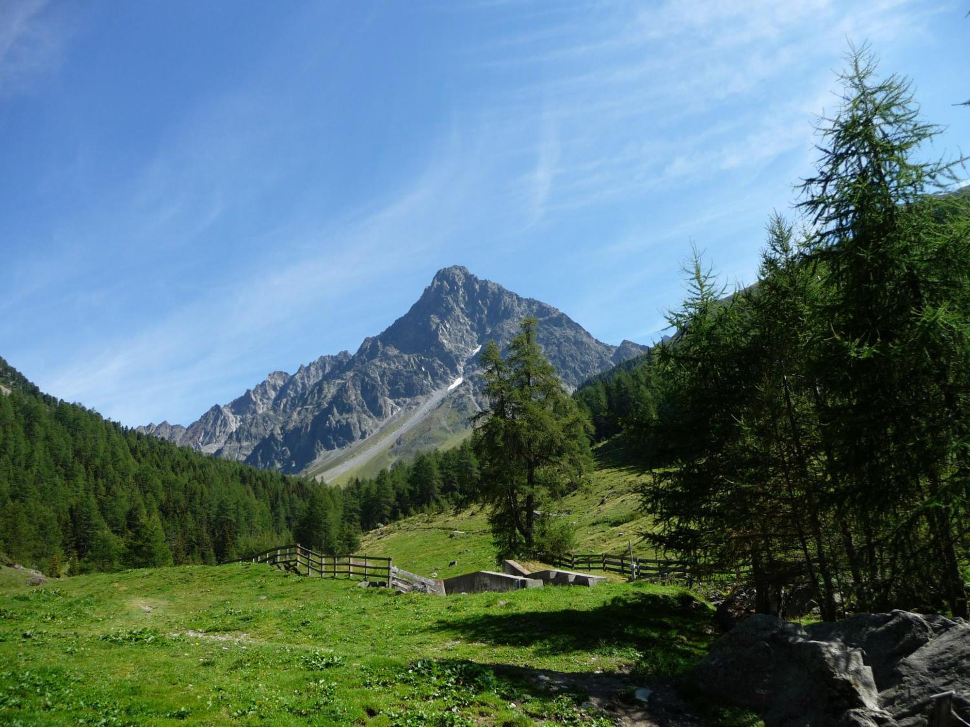 Apart Piz Mondin Pfunds Exteriör bild